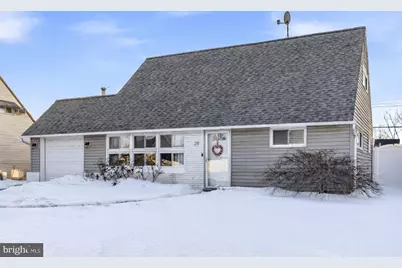 29 New Pond Lane, Levittown, PA 19054 - Photo 1