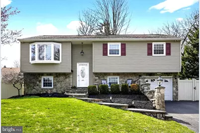66 Henry Avenue, Feasterville-Trevose, PA 19053 - Photo 1