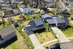 8 Inlet Rd, Levittown, PA 19057 - Photo 30