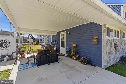 8 Inlet Road, Levittown, PA 19057 - Photo 4