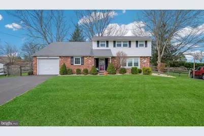 6 Hillcrest Circle, Doylestown, PA 18901 - Photo 1
