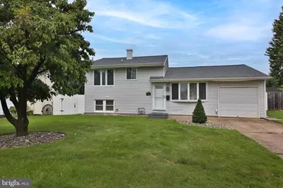 3072 Richlieu Road, Bensalem, PA 19020 - Photo 1
