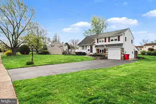 716 W Bristol Rd, Warminster, PA 18974 - Photo 2