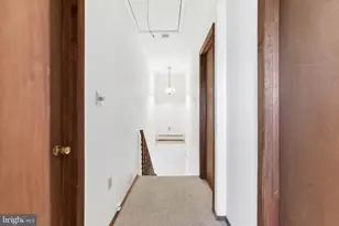 154 Pinewood Dr, Levittown, PA 19054 - Photo 24