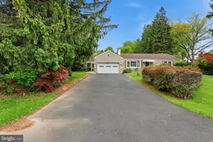 162 Valley Dr, Southampton, PA 18966 - Photo 4