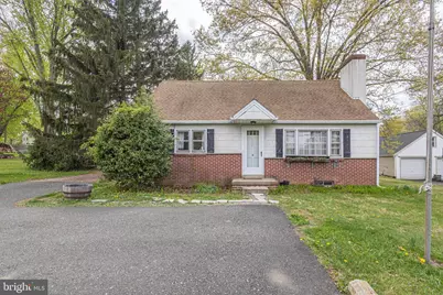 812 E Walnut Street, Perkasie, PA 18944 - Photo 1