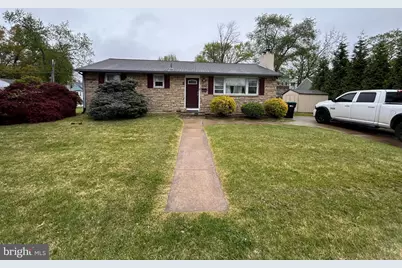 5700 Plymouth Avenue, Bristol, PA 19007 - Photo 1