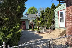 226 Jackson St, Bristol, PA 19007 - Photo 14
