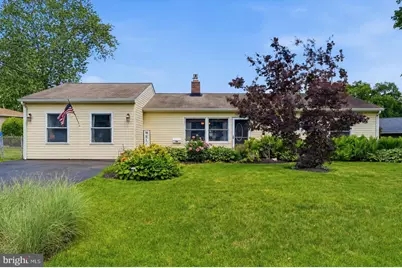 53 Birch Drive, Levittown, PA 19054 - Photo 1