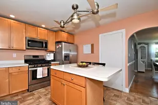 630 Elmwood Ave, Feasterville-Trevose, PA 19053 - Photo 20
