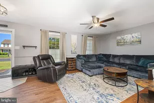 103 Sterling Dr, Perkasie, PA 18944 - Photo 4