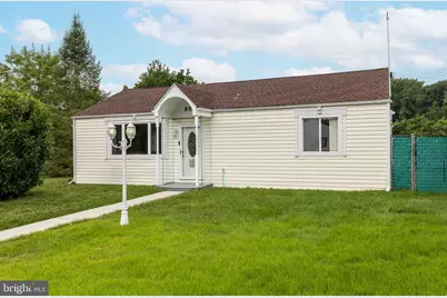 906 Oak Terrace, Southampton, PA 18966 - Photo 1