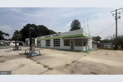 4195 Gettysburg Road, Mechanicsburg, PA 17055 - Photo 1