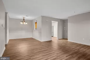 18 Wiltshire E St, Carlisle, PA 17015 - Photo 6