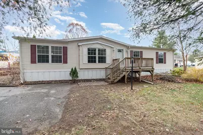 810 Swan Drive, Mechanicsburg, PA 17050 - Photo 1