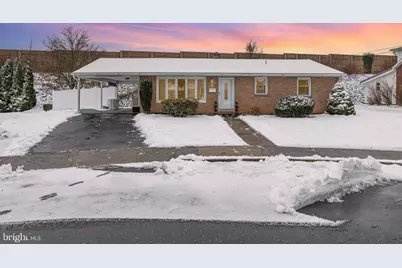 7 Oakwood Circle, Camp Hill, PA 17011 - Photo 1