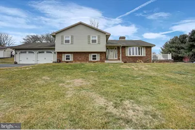 21 Beecher Drive, Carlisle, PA 17015 - Photo 1