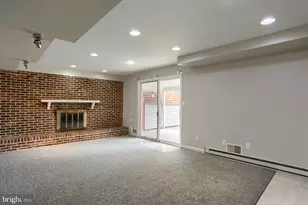 8 Edgewood Dr, Mechanicsburg, PA 17055 - Photo 24