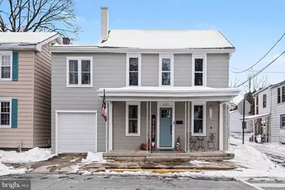 329 Chestnut Street, Mount Holly Springs, PA 17065 - Photo 1
