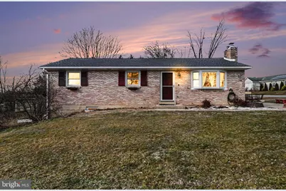 278 Longs Gap Rd, Carlisle, PA 17013 - Photo 1