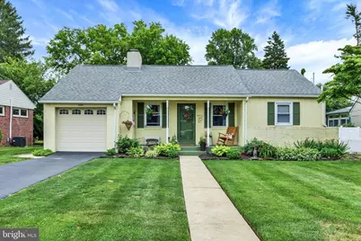 620 Walton Street, Lemoyne, PA 17043 - Photo 1