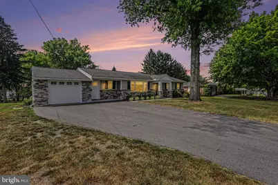 8 Longview Drive, Mechanicsburg, PA 17050 - Photo 1