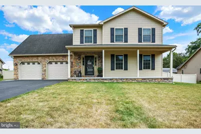 17 Pennsboro Drive, Enola, PA 17025 - Photo 1
