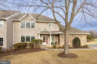 5 Grayson Circle #2501, Phoenixville, PA 19460 - Photo 1
