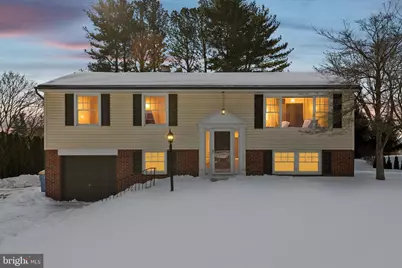 108 E 1st Avenue, Parkesburg, PA 19365 - Photo 1