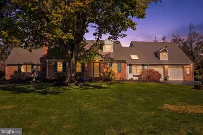 55 Lakeview Drive, Elverson, PA 19520 - Photo 1