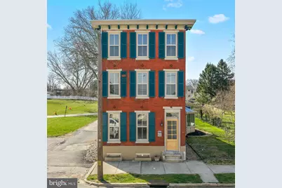 114 Washington Avenue, Phoenixville, PA 19460 - Photo 1