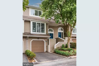33 Cabot Court, Chesterbrook, PA 19087 - Photo 1