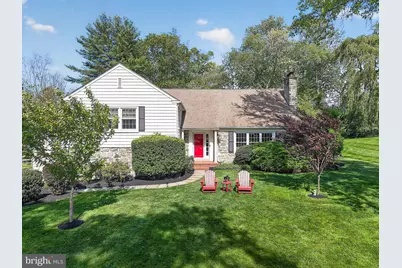 135 Clover Hill Lane, Wayne, PA 19087 - Photo 1
