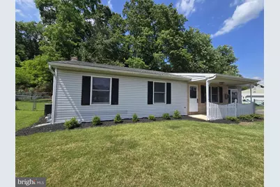 901 Charles Street, Coatesville, PA 19320 - Photo 1