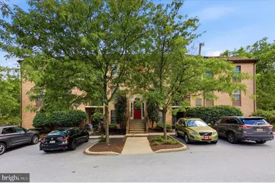 332 Washington Place #32, Tredyffrin, PA 19087 - Photo 1