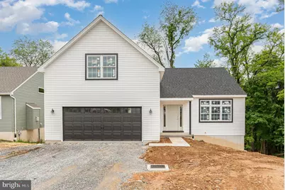 467 Kelker St, Oberlin, PA 17113 - Photo 2
