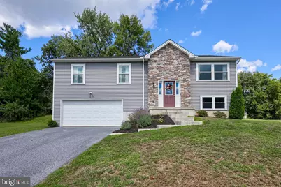 6 Swansea Drive, Middletown, PA 17057 - Photo 1