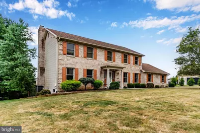 2415 W Bayberry Drive, Harrisburg, PA 17112 - Photo 1