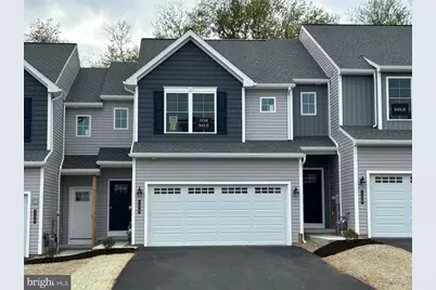 128 Magnolia Drive, Middletown, PA 17057 - Photo 1