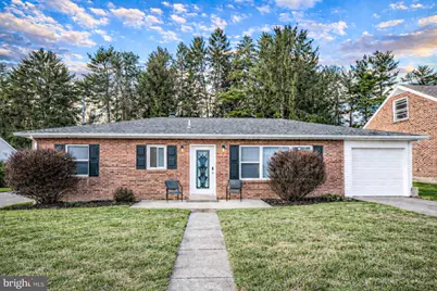 416 N Duke Street, Hummelstown, PA 17036 - Photo 1