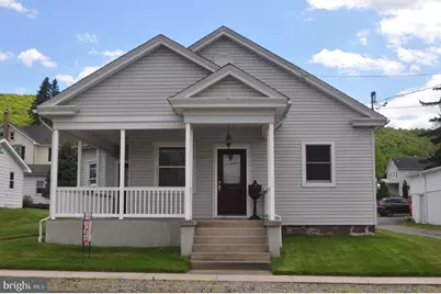 310 E Center Street, Millersburg, PA 17061 - Photo 1