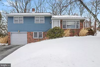 909 Sunnyside Road, Hummelstown, PA 17036 - Photo 1