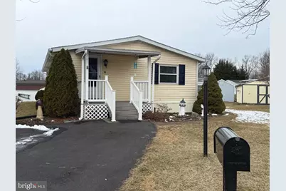 36 Meadow Run Pl, Harrisburg, PA 17112 - Photo 1