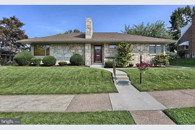 419 W Areba Avenue, Hershey, PA 17033 - Photo 1