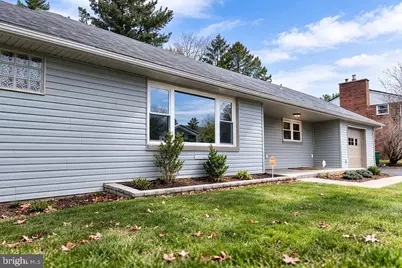 9 Oakmont Road, Harrisburg, PA 17109 - Photo 1