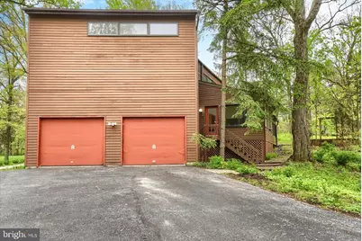 8 Pheasant Drive, Hershey, PA 17033 - Photo 1