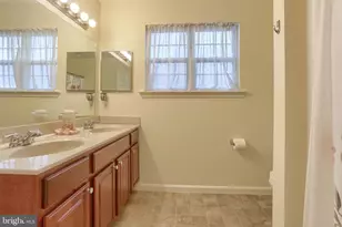 231 Thrush Dr, Hummelstown, PA 17036 - Photo 18