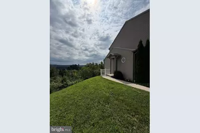 8464 Hamilton Street, Hummelstown, PA 17036 - Photo 2