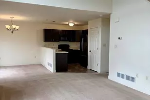 8464 Hamilton St, Hummelstown, PA 17036 - Photo 6