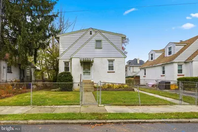 933 Bedford Avenue, Collingdale, PA 19023 - Photo 1